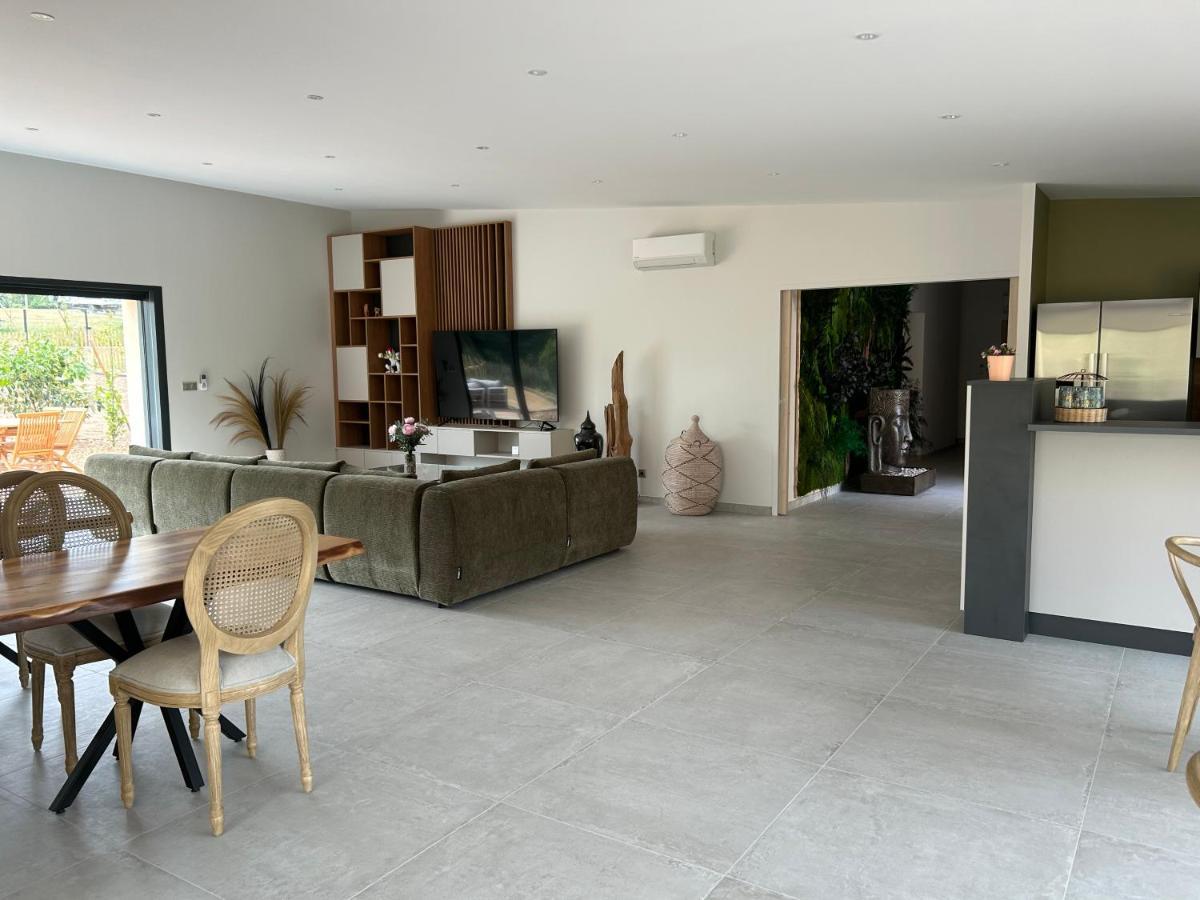 Solesmes  Sol'M Lodges المظهر الخارجي الصورة